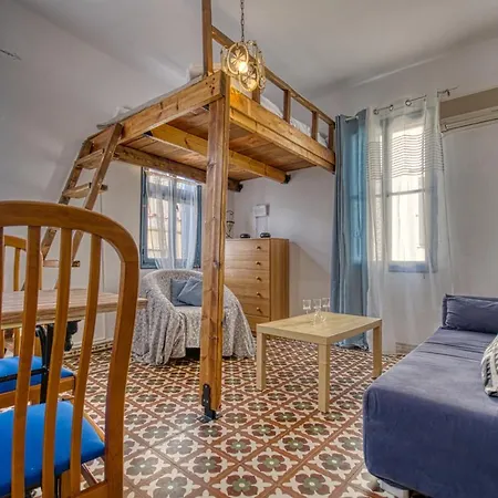 Mascot Bar Street * Rhodes City