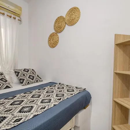 Apartament Mascot Bar Street Rhodes City