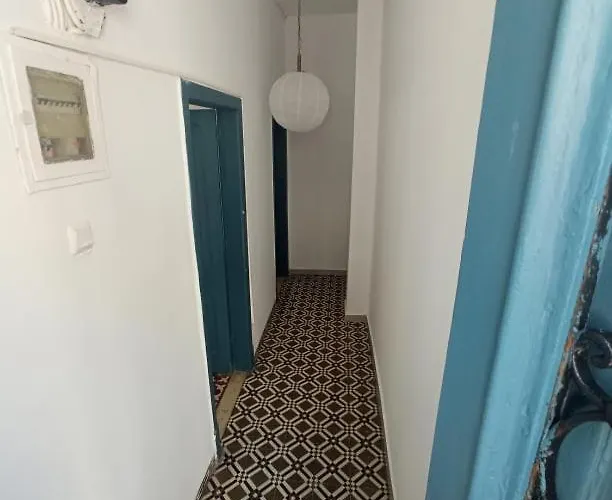 Mascot Bar Street Rhodes City